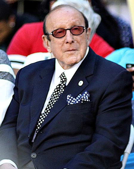 Jennifer Hudson bật khóc vì được gắn sao trên Đại lộ danh vọng