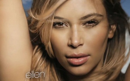 Kim và Kanye xuất hiện nóng bỏng trong clip