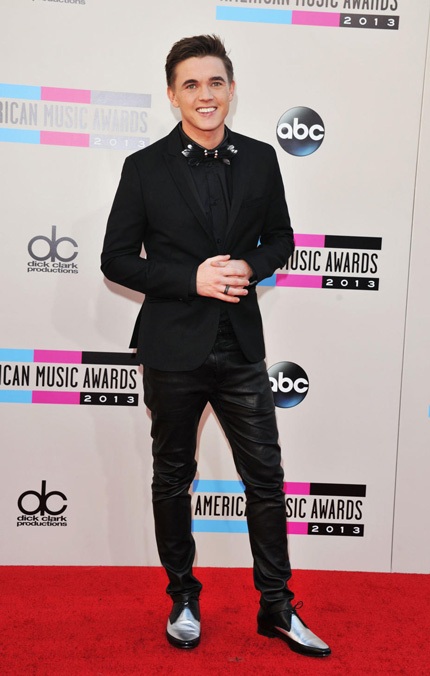 Lady Gaga cưỡi ngựa, Ciara diện váy xuyên thấu tới lễ trao giải - 24 Jesse McCartney