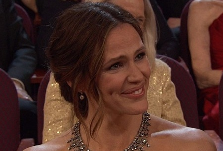 Hạnh phúc đáng ngưỡng mộ của cặp đôi vàng Hollywood