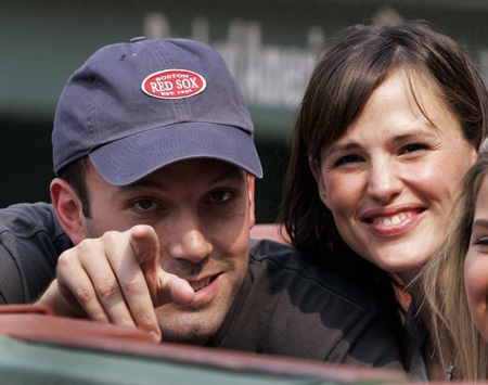 Hạnh phúc đáng ngưỡng mộ của cặp đôi vàng Hollywood