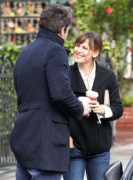 Hạnh phúc đáng ngưỡng mộ của cặp đôi vàng Hollywood