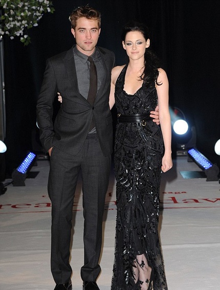 Kristen Stewart buồn bã vì thiếu Robert Pattinson trong Lễ Tạ Ơn - 3 Có hay không cơ hội tái hợp của cặp tình nhân