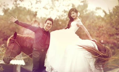 Ảnh cưới lãng mạn của Đăng Khôi và vợ trẻ