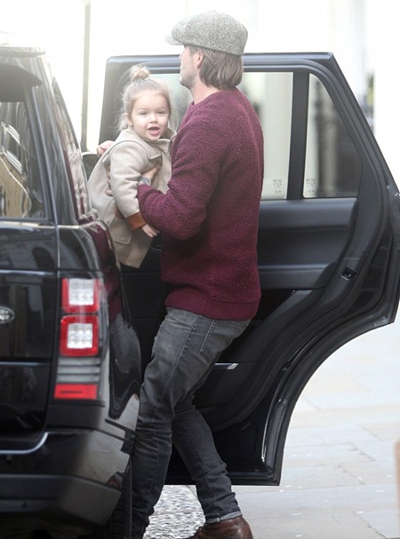 Cô con gái duy nhất của David Beckham càng lớn càng đáng yêu và xinh xắn.