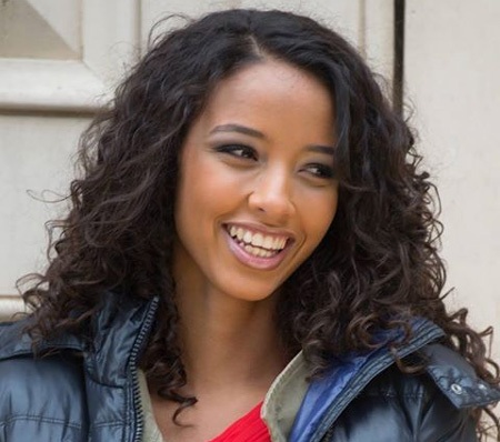 ...và phần thi trang phục dạ hội