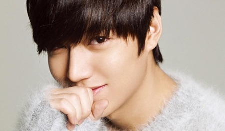 "Kim Tan" Lee Min Ho kể chuyện hôn Park Shin Hye - 2 Lee Min Ho tin rằng, anh vẫn sẽ tiếp tục thành công với vai diễn công tử trung học trong tương lai.