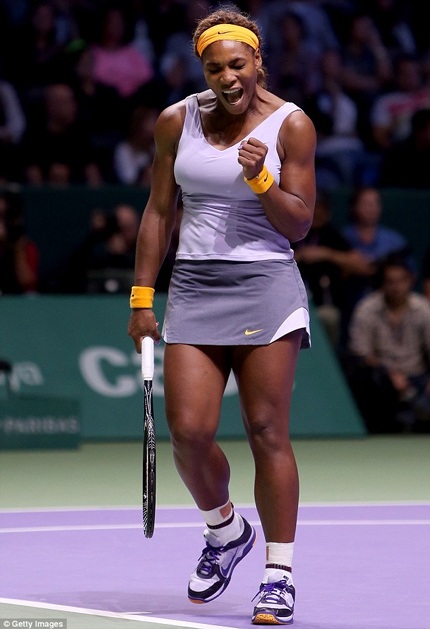 Sở hữu thân hình cao lớn, Serena Williams tự tin trình diễn thời trang