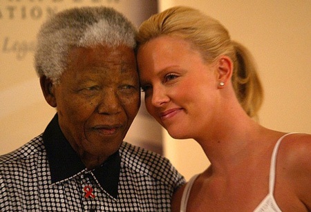 Những hình ảnh đáng nhớ của Nelson Mandela và sao Hollywood