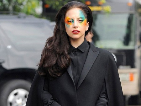 Những tin tức gây sốc làng giải trí năm 2013 - 27 Những tin tức gây sốc trong năm 2013