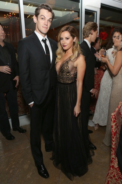 Các ngôi sao của Hollywood đã có một tối tụ họp, gặp gỡ vui vẻ bên nhau.