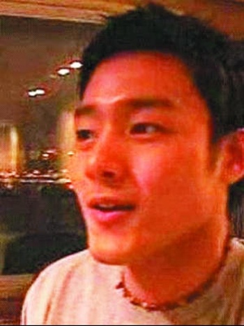 Lộ diện chồng đại gia của “cô nàng ngổ ngáo” Jeon Ji Hyun - 2 Chồng của Jeon Ji Hyun rất điển trai, phong độ và giàu có