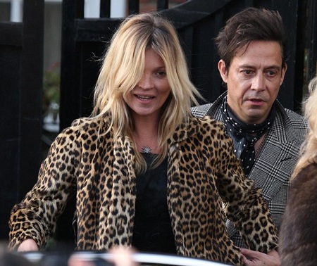 Người mẫu hàng đầu Anh quốc vẫn có sức hút mạnh mẽ với người hâm mộ và báo giới