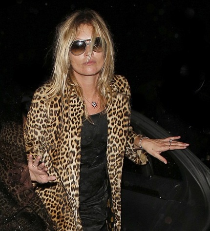 Chiếc bánh sinh nhật mừng tuổi 40 của Kate Moss