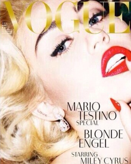 Miley Cyrus xây dựng hình ảnh nóng bỏng để khẳng định mình đã trưởng thành.