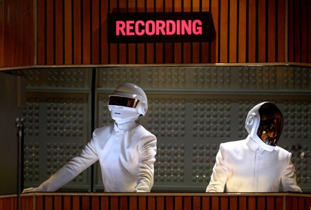 Thưởng thức ca khúc nhận giải Ghi âm của năm tại Grammy năm 2014