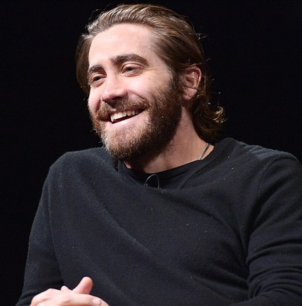 Jake Gyllenhaal hiện đang bận rộn với lịch quảng cáo và đóng phim.