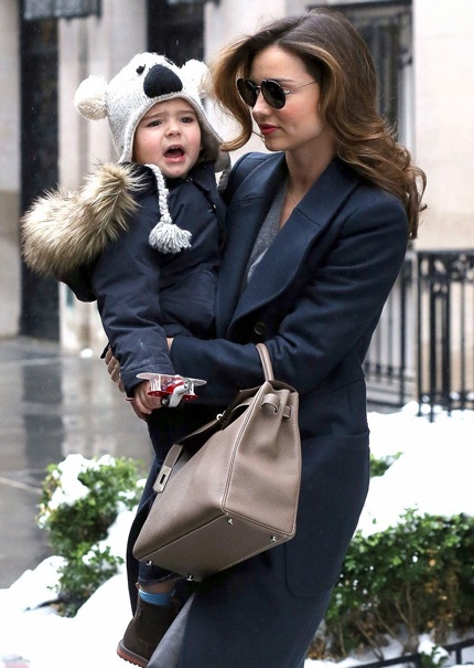 Mirand Kerr và chồng cũ cùng tổ chức sinh nhật cho con trai