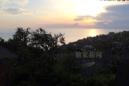 Dương Mịch - Lưu Khải Uy đã hoàn tất thủ tục đăng ký kết hôn sau gần 3 năm hò hẹn.