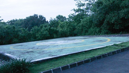 Dương Mịch - Lưu Khải Uy đã hoàn tất thủ tục đăng ký kết hôn sau gần 3 năm hò hẹn.