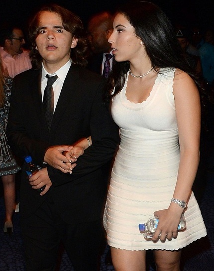 Con trai "vua nhạc Pop" đưa bạn gái về ra mắt gia đình - 4 Tháng 10 năm ngoái, Prince chia tay với bạn gái cũ - Remi Alfalah