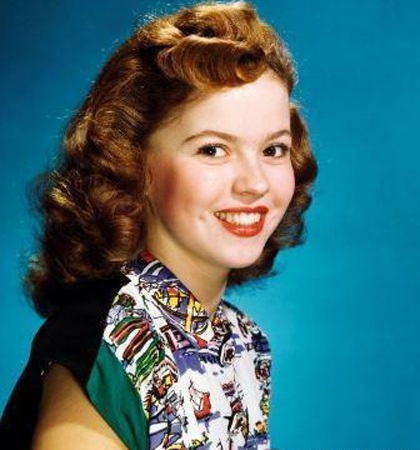 Vẻ đẹp ngọt ngào tựa búp bê của Shirley từng khiến hàng triệu người trên thế giới chao đảo