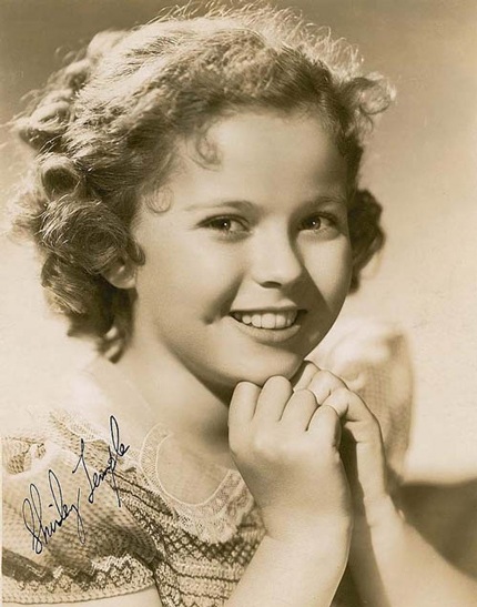 Shirley bắt đầu tham gia làng giải trí từ khi mới 3 tuổi