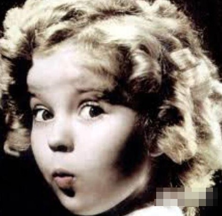 Vẻ đẹp ngọt ngào tựa búp bê của Shirley từng khiến hàng triệu người trên thế giới chao đảo