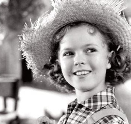 Vẻ đẹp ngọt ngào tựa búp bê của Shirley từng khiến hàng triệu người trên thế giới chao đảo