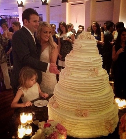 Hôn lễ của Jamie còn có sự chứng kiến của cô con gái riêng, năm nay đã 6 tuổi.