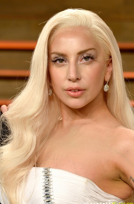 Mỹ nhân đua nhau mặc "bạo" trong tiệc hậu Oscar (phần 1) - 12 Cô ca sĩ cá tính Lady Gaga thanh lịch lạ thường