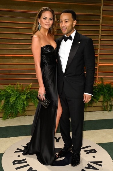 Mỹ nhân đua nhau mặc "bạo" trong tiệc hậu Oscar (phần 2) - 7 Vợ chồng siêu mẫu
Chrissy Teigen
