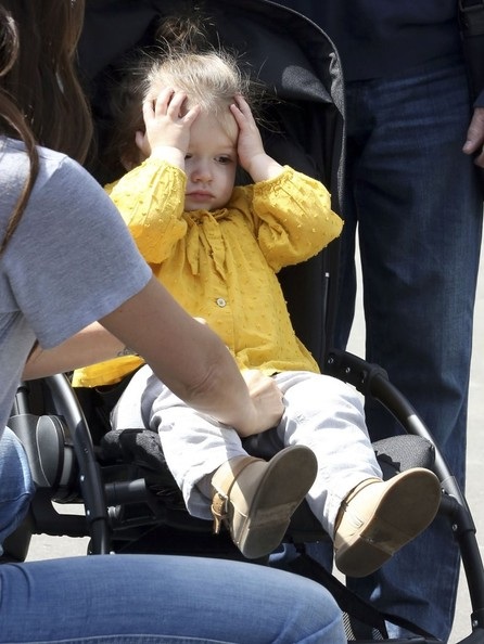 Cô út nhà Beckham được chọn là em bé sành điệu nhất thế giới