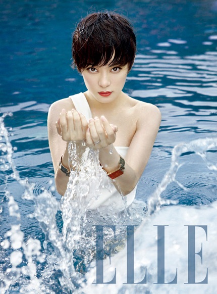 Tôn Lệ khoe bụng bầu quyến rũ