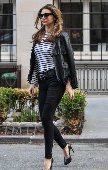 Siêu mẫu Úc sành điệu với túi Chanel 3000 đô - 11 Mẹ con siêu mẫu Miranda Kerr nổi bật với túi xách 3 nghìn USD