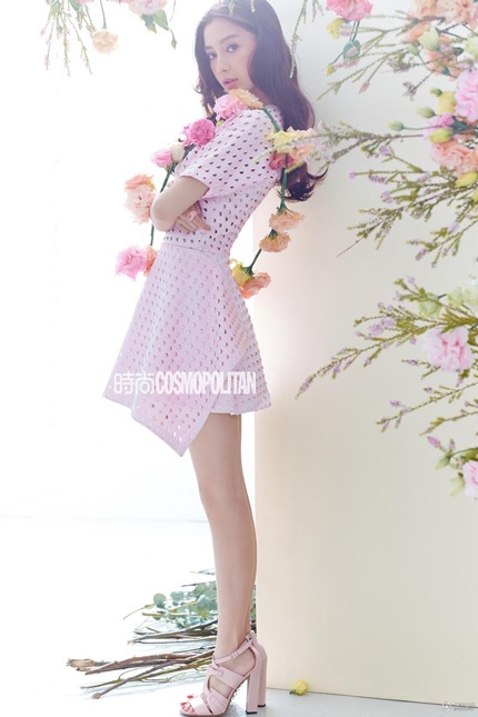 Huỳnh Hiểu Minh đã nhận được nhiều lời khen ngợi từ những bức ảnh mới nhất.