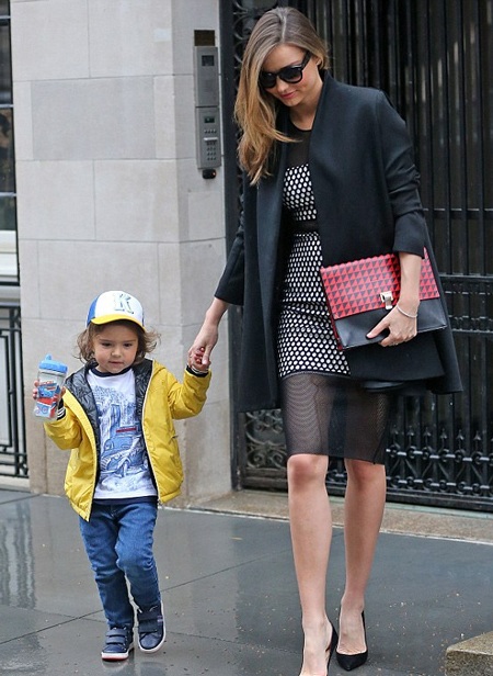 Gu thời trang sành điệu của siêu mẫu Miranda Kerr - 8 Vy Vy