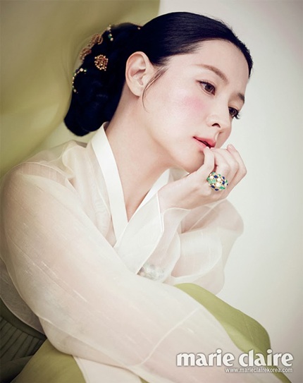 “Nàng Dae Jang Geum” diện hanbok cực xinh tại Hồng Kông