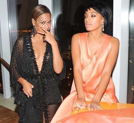 Hai chị em Beyonce và Solange Knowles thân thiết tại đại tiệc thời trang Met Gala.