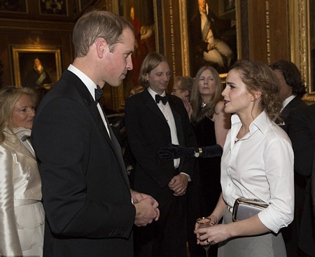 Nữ diễn viên Emma Watson hỏi thăm hoàng tử William
