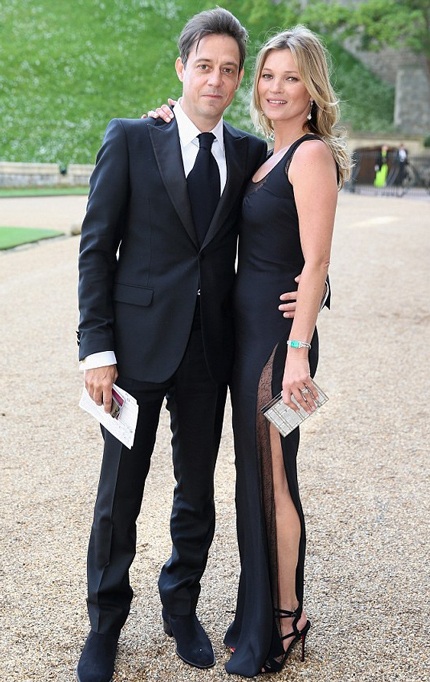 Kate Moss và ông xã Jamie Hince