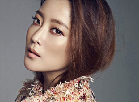 Ảnh thời thơ ấu đen nhẻm của Kim Hee Sun - 16 Normal