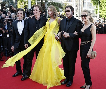 Người đẹp "Kill Bill" tha thướt trên thảm đỏ - 19 Dàn sao nổi tiếng vẫy tay chào người hâm mộ