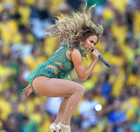 Jennifer Lopez cuồng nhiệt trong lễ khai mạc World Cup - 28 Vy Vy