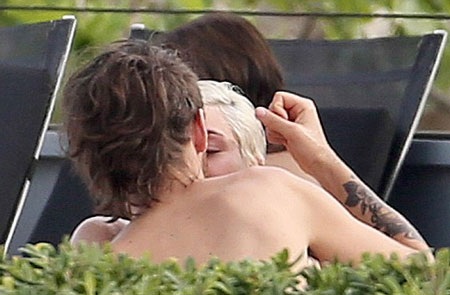 Miley và người bạn thân kiêm trợ lý