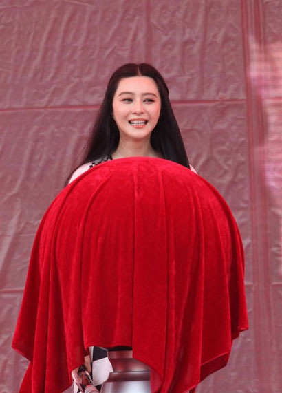 Phạm Băng Băng: Bầu bĩnh nhưng vẫn dễ thương! - 3 Nữ diễn viên Trung Quốc trông có phần bầu bĩnh hơn trước đây