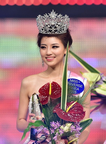 Nhan sắc ngọt ngào và gợi cảm của tân Hoa hậu Hàn Quốc - 37 Chiến thắng của Kim So Yeon được đánh giá là xứng đáng!