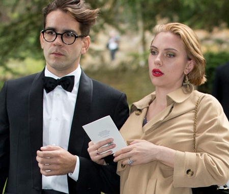 Hình ảnh mới nhất của "bà bầu" Scarlett Johansson - 4 Vy Vy