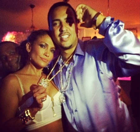 Bánh sinh nhật gợi cảm của mỹ nhân Jennifer Lopez - 6 Cận cảnh chiếc bánh sinh nhận của Jennifer Lopez trong bữa tiệc có khoảng 100 khách mời.