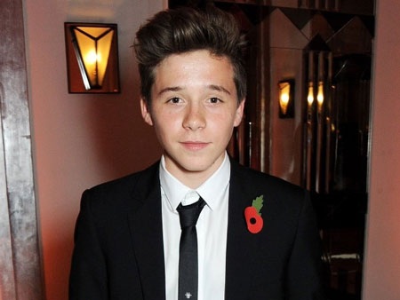 20 điểm thú vị về cậu cả nhà Beckham